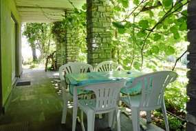 Ferienwohnung im Parterre mit grossem Garten im vorderen Maggiatal in Flussnähe für 1 - 4 Personen (Nr. 103 - Ferienhaus im Tessin)