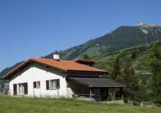 Ferienhaus-Bijou über Scuol und Bäderzentrum in idyllischer Lage 1300 m. ü. M. für 1 - 4 Personen (Nr. 028 - Ferienhaus Graubünden)