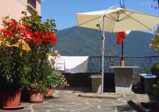 Ferienhaus für Verliebte und Ruhesuchende nähe See mit toller Seesicht und Bach vor Cannobio für 1 - 4 Personen (Nr. 117 - Ferienhaus nähe Tessin)