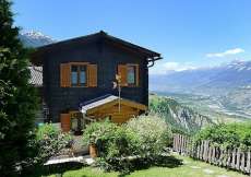 Ferienhaus in herrlicher Aussichtslage am Eingang zum Turtmanntal und nähe Skigebiet Eischoll und Bürchen 1250 m ü. M. für 1 - 4 Personen (Nr. 195 - Ferienhaus Wallis)