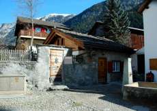 Ferienhaus 5A und Ferienwohnung 5B am Schamserberg im Naturpark Beverin - ideal für Familien mit Kindern und Gruppen 1000 m ü. M. (Nr. 005A - Ferienhaus Graubünden)