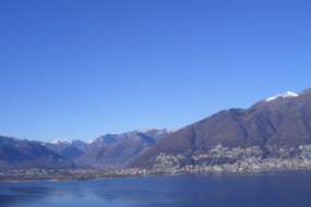 Ferienwohnung mit kl. Pool bis 4 Personen + Ferien-Rustico bis 2 Personen über Gambarogno mit toller Seesicht (Nr. 110A + 110B - Tessin)