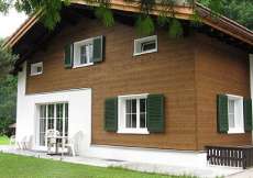 Komfort-Ferienhaus nähe Klosters für Gäste die das Besondere schätzen in sehr schöner und ruhiger Lage für 1 - 8 Personen (Nr. 033 - Ferienhaus Graubünden)