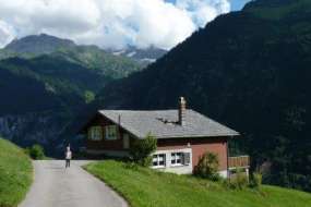 Ferien-Bauernhaus im Schächental über dem Urnersee für Naturliebhaber, Biker, Wanderer und Wintersportler 1200 m ü. M. für 1 - 10 Personen (Nr. 285 - Zentralschweiz)
