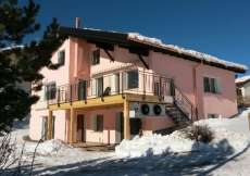 Ferienhaus bei Lenzerheide nähe See und Skigebiet in ruhiger Lage 1400 m ü. M. für 1 - 12 Personen (Nr. 038 - Ferienhaus Graubünden)