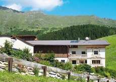 Ferienwohnung mitten in der Natur im nahen Dreiländereck hoch über Pfunds in Österreich für 1 - 8 Personen (Nr. 370 - Ferienhaus im nahen Österreich)