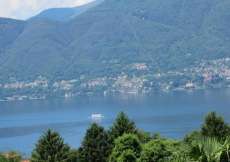 Ferien-Bungalow über dem See, eingezäunt mit toller Seesicht und 18 Gehminuten zum Laggo-Maggiore für 1 bis 6 Personen (Nr. 121 - Ferienhaus im nahen Italien)