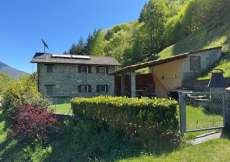 Ferien-Rustico nähe Flussbadestellen am Eingang zum Centovalli in idyllischer Lage für 1 - 5 Personen (Nr. 089 - Ferienhaus im Tessin)