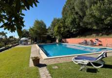 Toskana - Ferienhaus Nr. 1029 mit grossem Pool und Pooltreppe in idyllischer Lage zwischen Lucca und Florenz mit See in Hausnähe für 1 - 8 Personen Toskana - Ferienhaus Nr. 1029 mit grossem Pool und Pooltreppe in idyllischer Lage zwischen Lucca und Florenz mit See in Hausnähe für 1 - 8 Personen