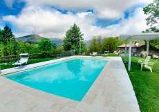 Toskana - Ferienhausidylle Nr. 1060 mit sehr grossem Pool und nähe Meer in herrlicher Lage für Romantiker für 1 - 6 Personen