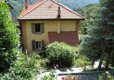 Ferienhaus mitten im Grünen oberhalb Tesserete und dem Luganersee in idyllischer Lage für 1 - 6 Personen (Nr. 124 - Ferienhaus Tessin)